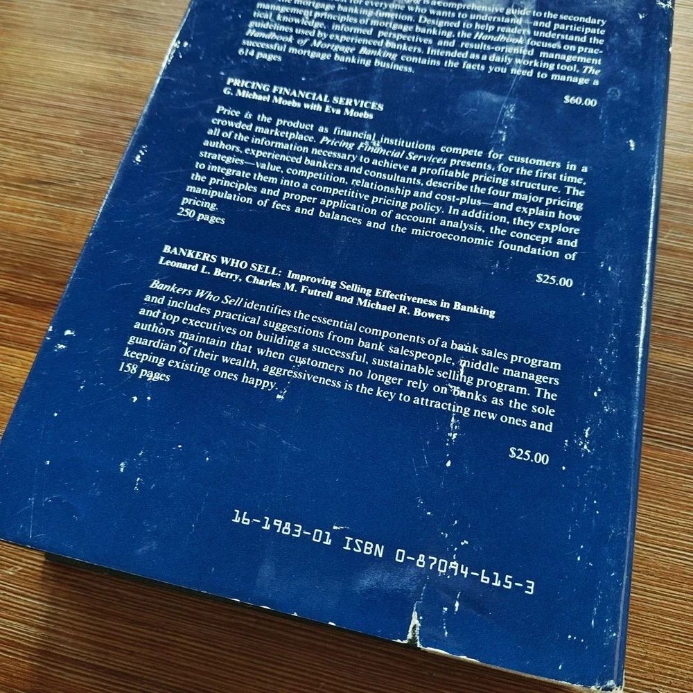 The‎ Loan Officer's Handbook William Korsvik Charles Meiburg 1986 9780870946158